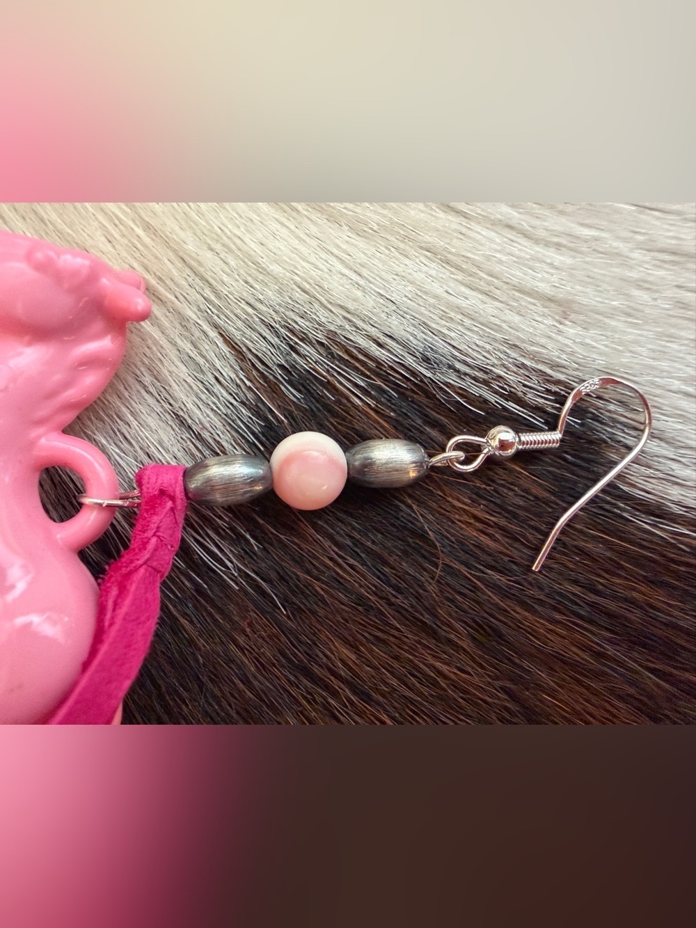 ❤️ 925 Pink Conch Cowgirl Pony Horse Rodeo Earrings Leather Tassels Beads - Picture 6 of 14